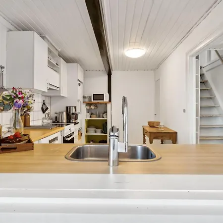 Santuzza - 100m From The Sea By Interhome Casa vacanze