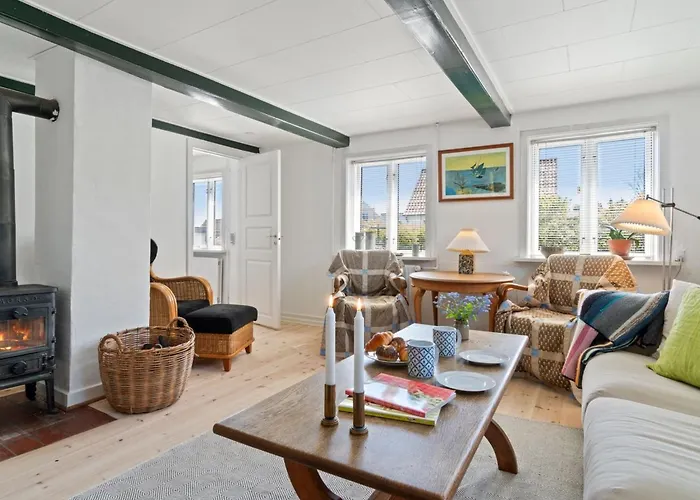 Santuzza - 100m From The Sea By Interhome スヴァネケ